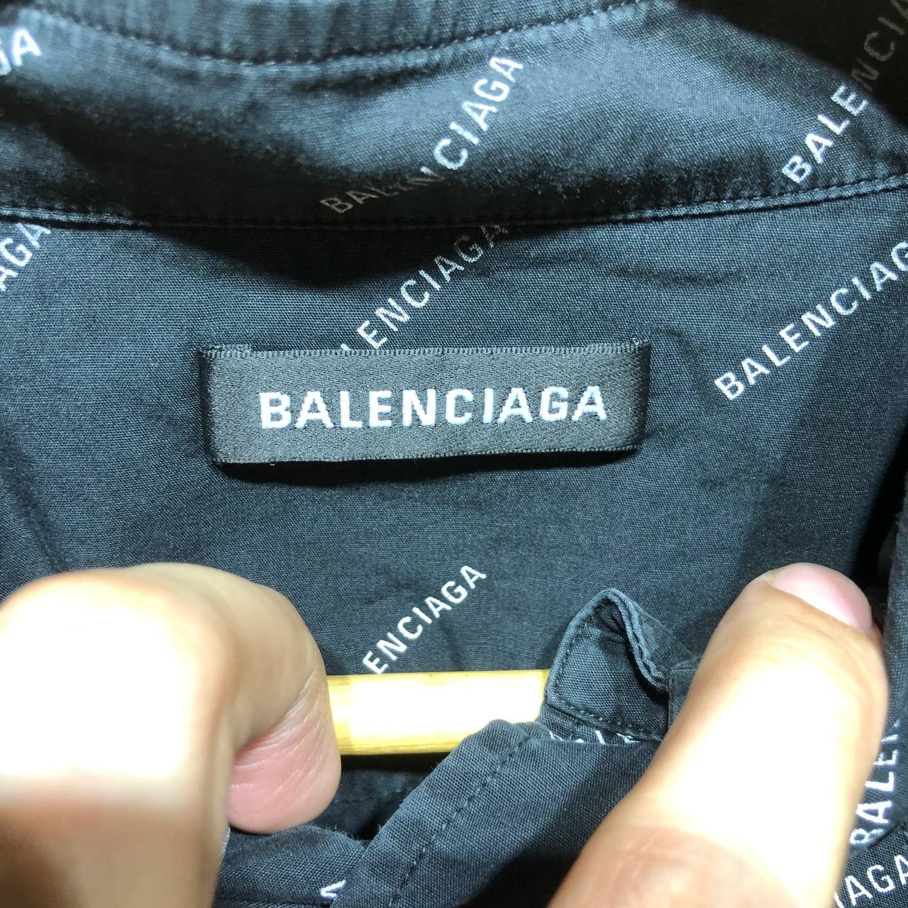 Balenciaga Balenciaga All over print logo button down L/S Size US XXL / EU 58 / 5 - 8 Thumbnail