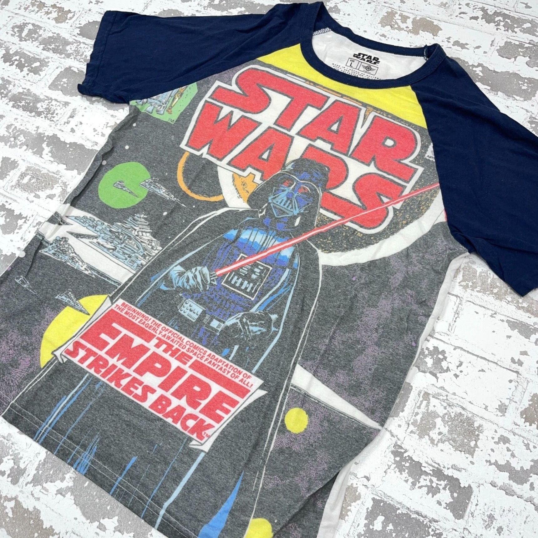 Star Wars Star Wars T-Shirt Men Large Blue Darth Vader Graphic Print Raglan Vintage Style 2010s Caped Fan Favorite Mens Size US L / EU 52-54 / 3 - 3 Thumbnail