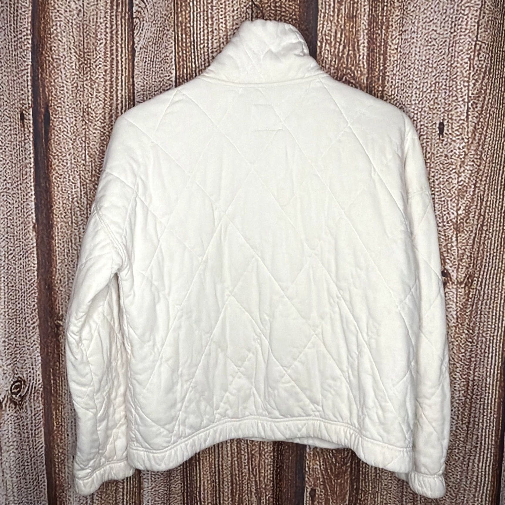 Abercrombie & Fitch Abercrombie & Fitch Sweatshirt Womens Large Beige Quilted 1/4 Zip Pullover Knit Mock Neck Casual Size L / US 10 / IT 46 - 3 Thumbnail