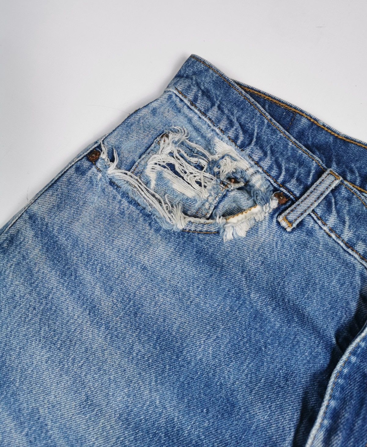 Levi's Distressed Vintage Levis 515 Denim Jeans Size US 33 - 9 Thumbnail