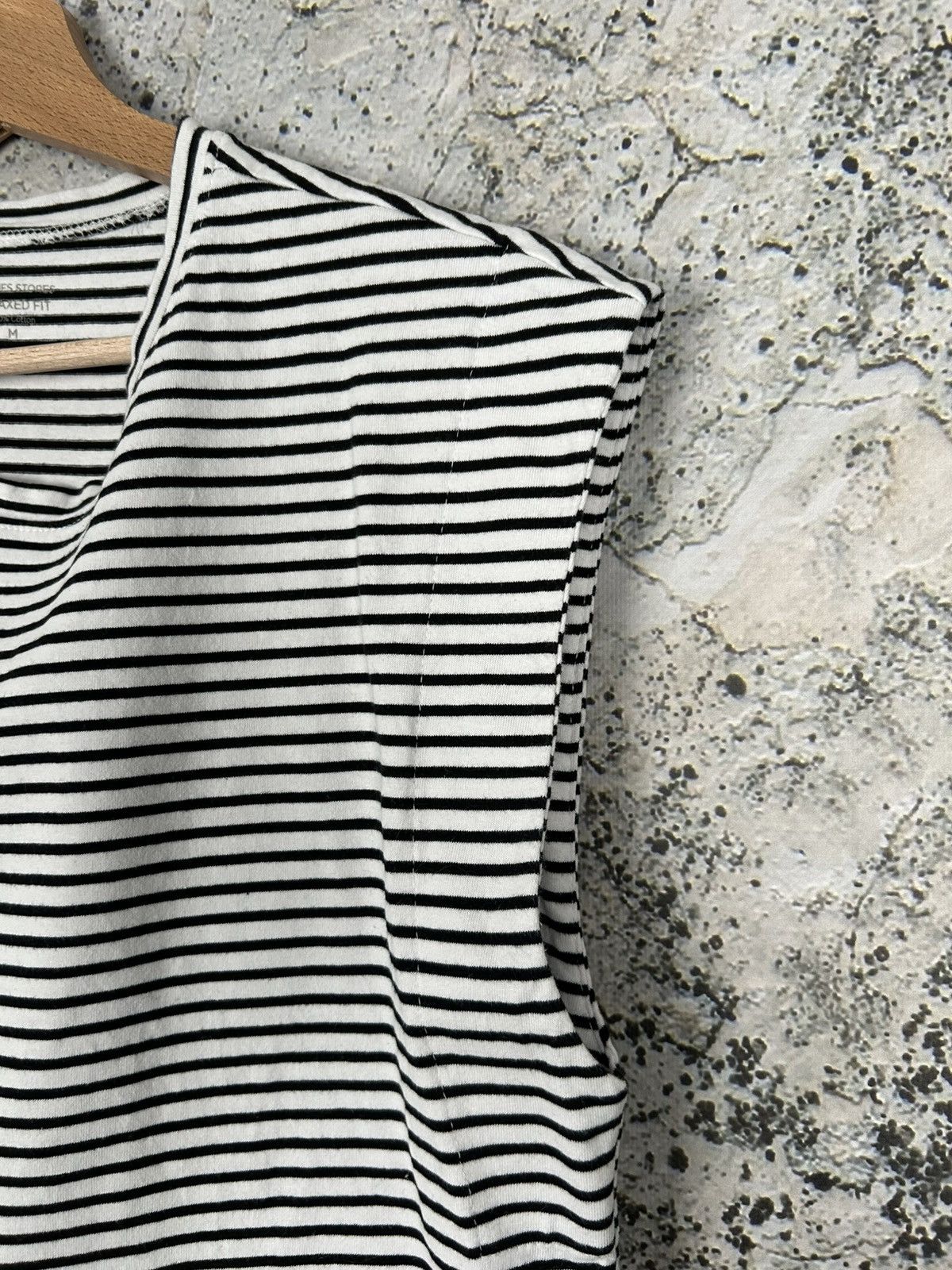 Vintage Vintage White Black Stripe Top Streetwear Basic Punk Rock Size US M / EU 48-50 / 2 - 3 Thumbnail