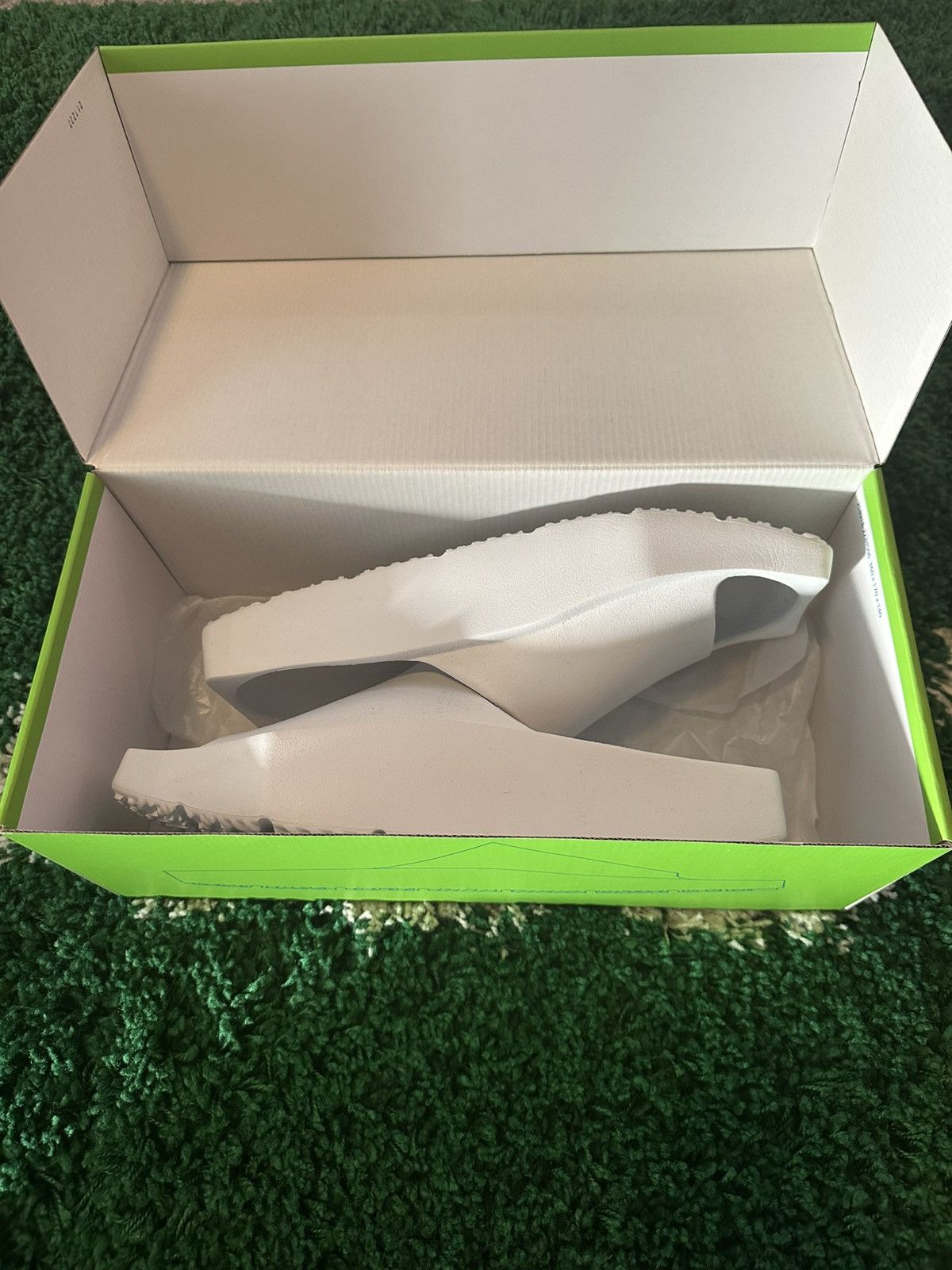 Jordan Brand Jordan Hex Slide W12/M11 Size US 12 / IT 42 - 1 Thumbnail