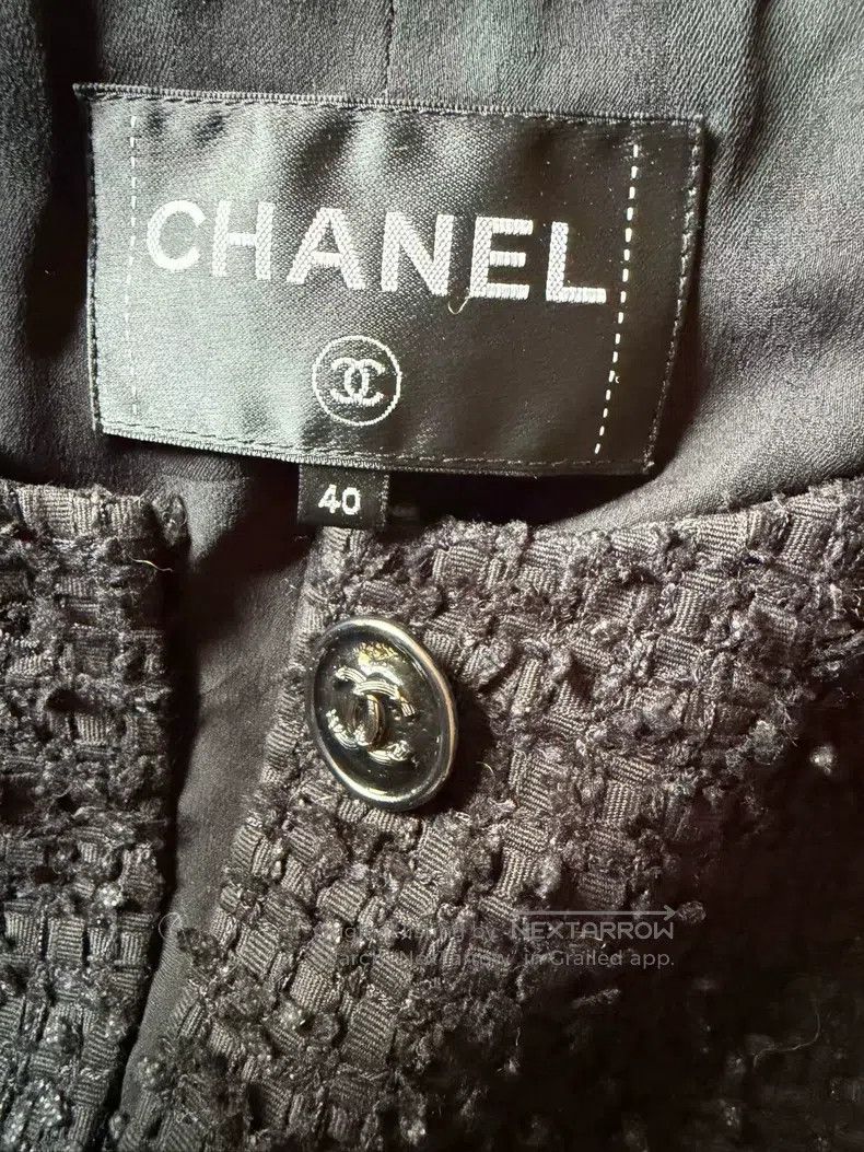 Chanel Chanel 21p black tweed wide version jacket Size S / US 4 / IT 40 - 4 Thumbnail