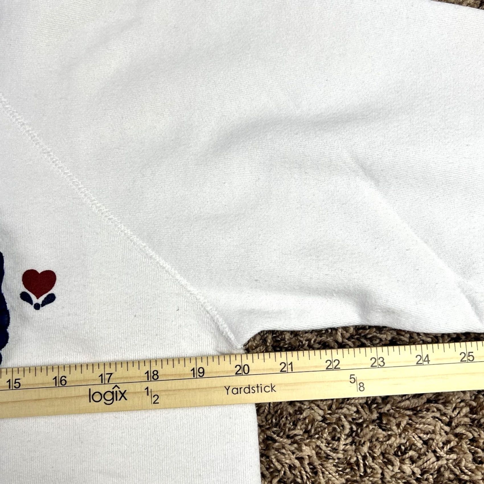 Hanes VINTAGE Hanes Sweatshirt Crewneck Raglan 90s Heart Graphic White M Womens Medium Size M / US 6-8 / IT 42-44 - 7 Thumbnail