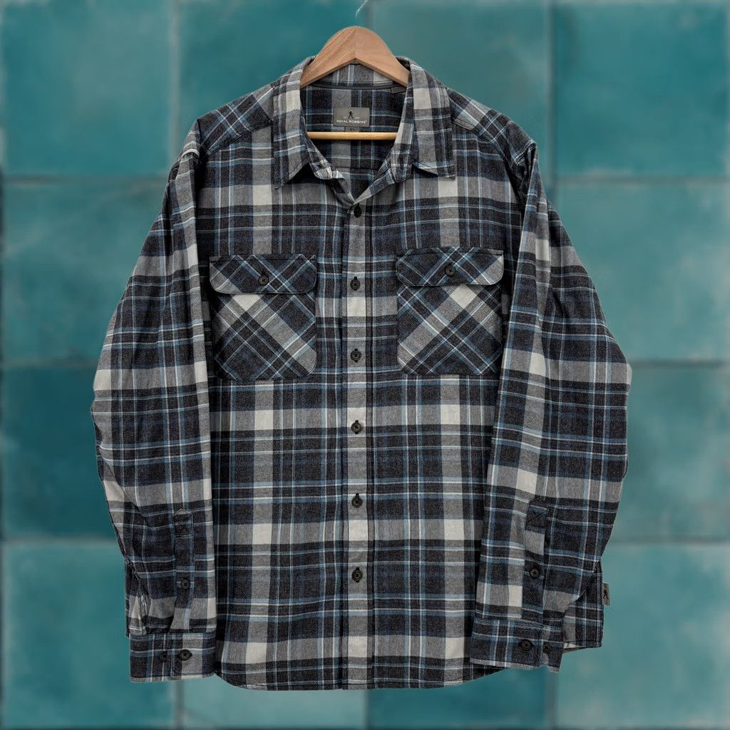Royal Robbins Roy al Robbins Shirt Mens XL Gray Plaid Long Sleeve Flannel Button Up Hiking Camp Size US XL / EU 56 / 4 - 1 Thumbnail