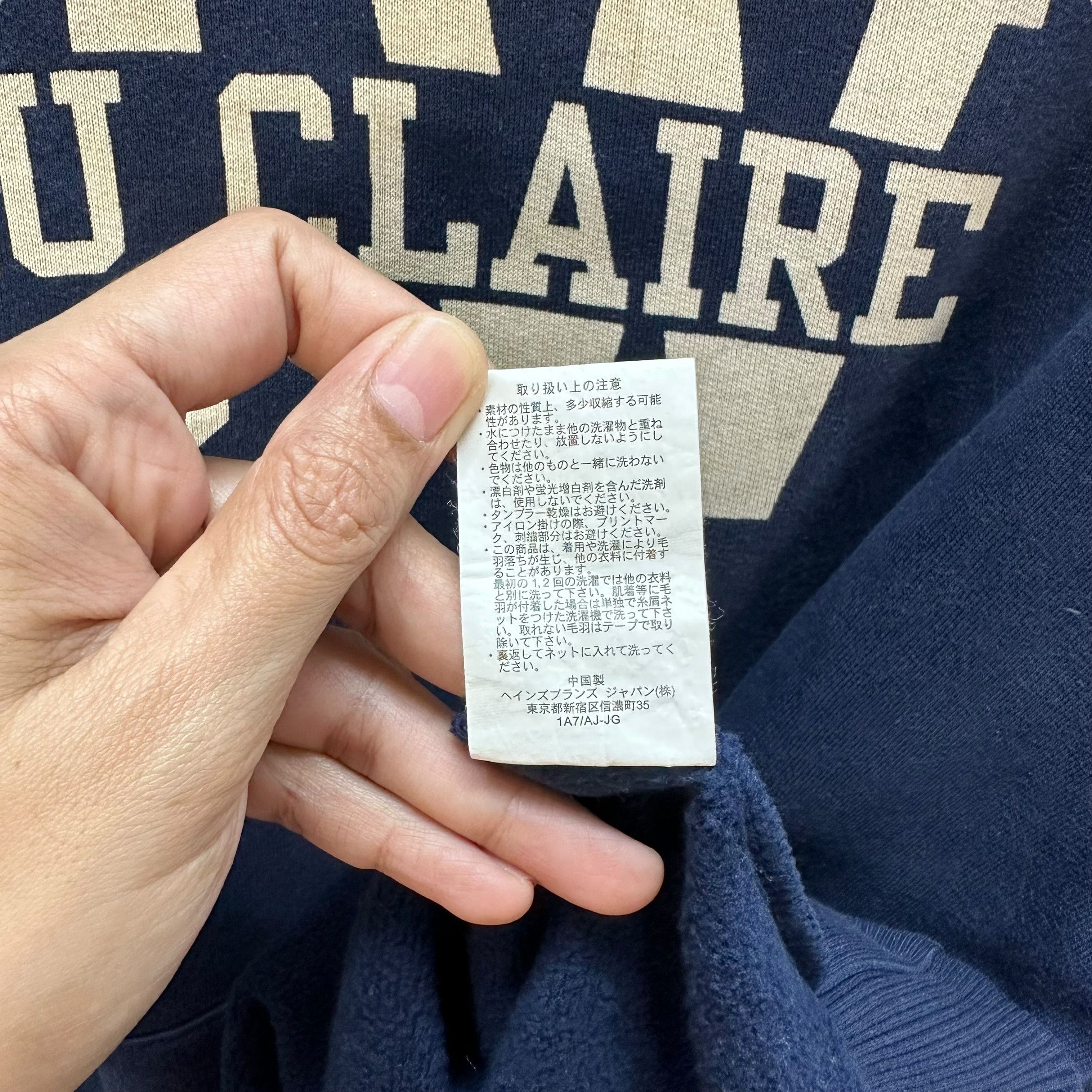 Champion CHAMPION UW EAU CLAIRE BIG LOGO PULLOVER HOODIES #9043-51 Size US L / EU 52-54 / 3 - 9 Thumbnail