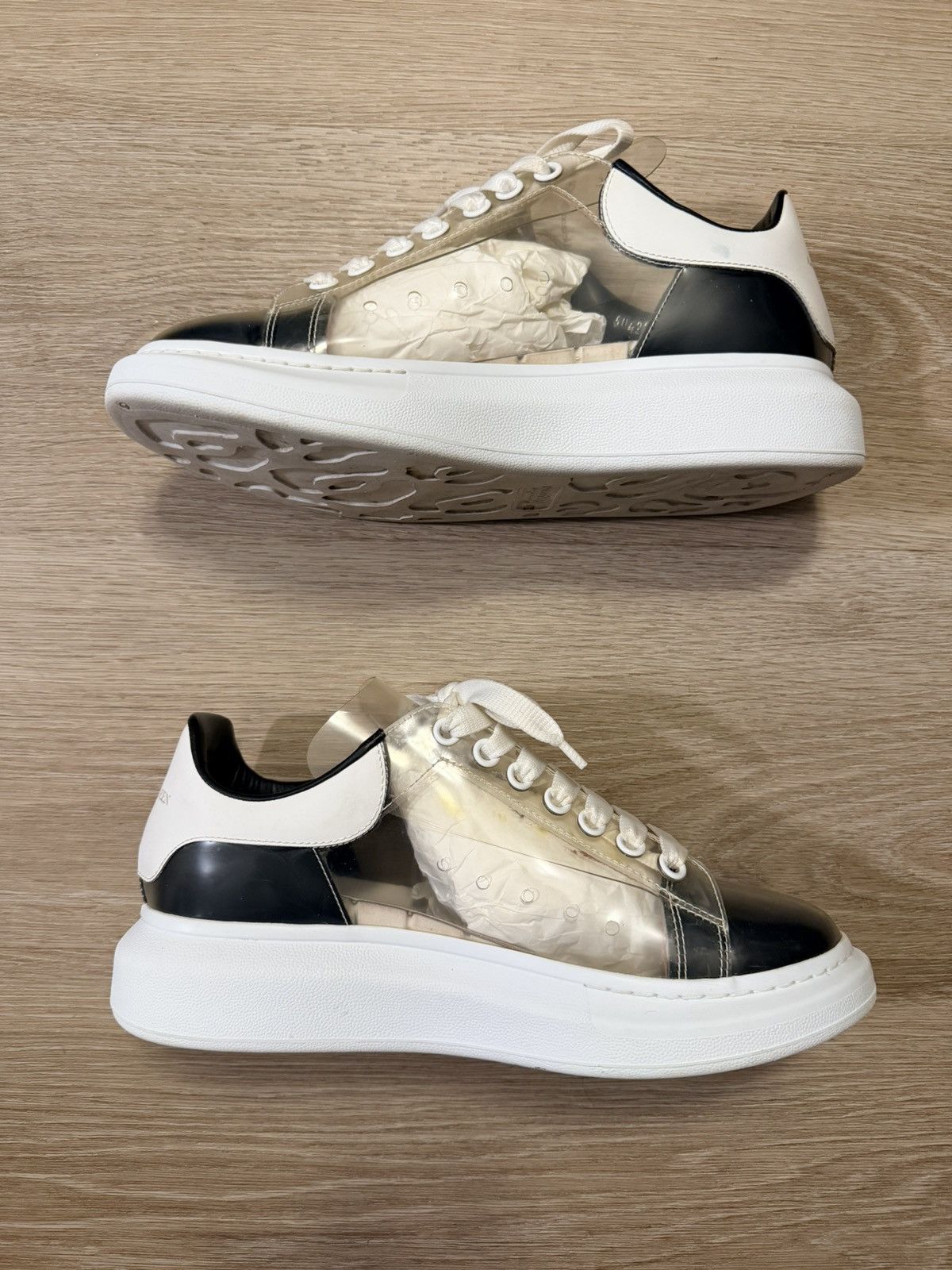 Alexander McQueen Alexander McQueen Oversized Sneaker Size 9 Size US 9 / EU 42 - 2 Thumbnail