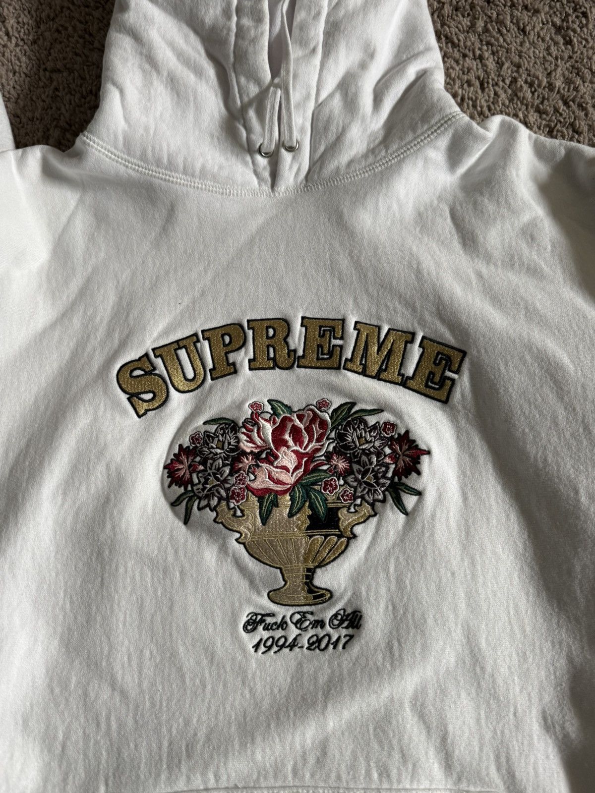 Supreme Supreme Vase Hoodie sz XL 2017 Size US XL / EU 56 / 4 - 3 Thumbnail