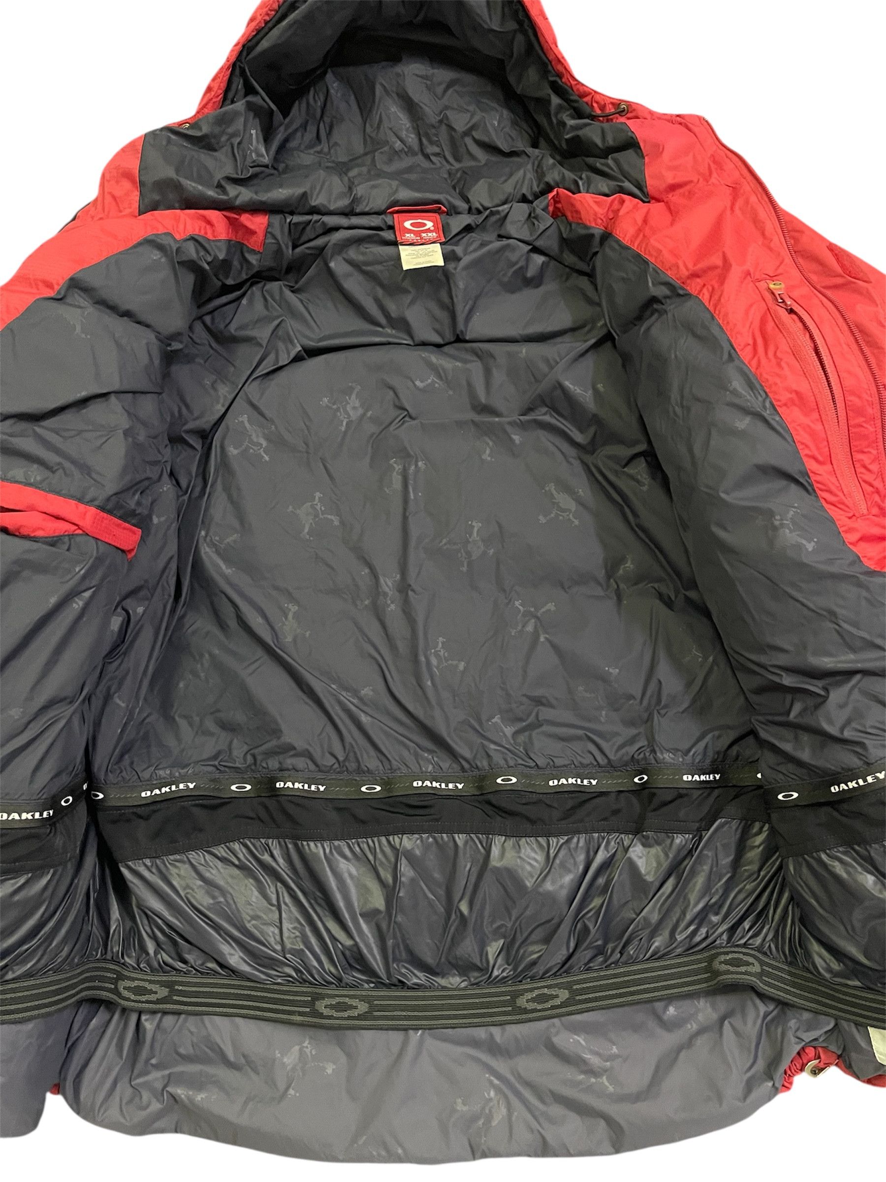 Oakley × Vintage Red Oxblood Oakley Down Puffer Jacket Travis Scott Size US XL / EU 56 / 4 - 5 Thumbnail