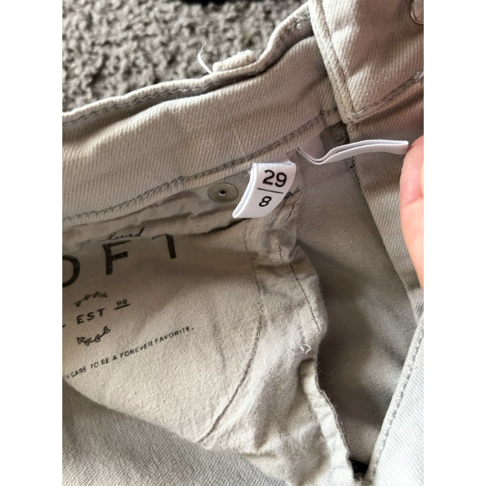 Loft VINTAGE Loft High Waist Skinny Jeans Gray Pocket Crop Zip Fly Boho Raw Hem Sz 29 / 8 Women Jeans Regular Size 29 Gray Size 29" - 7 Thumbnail