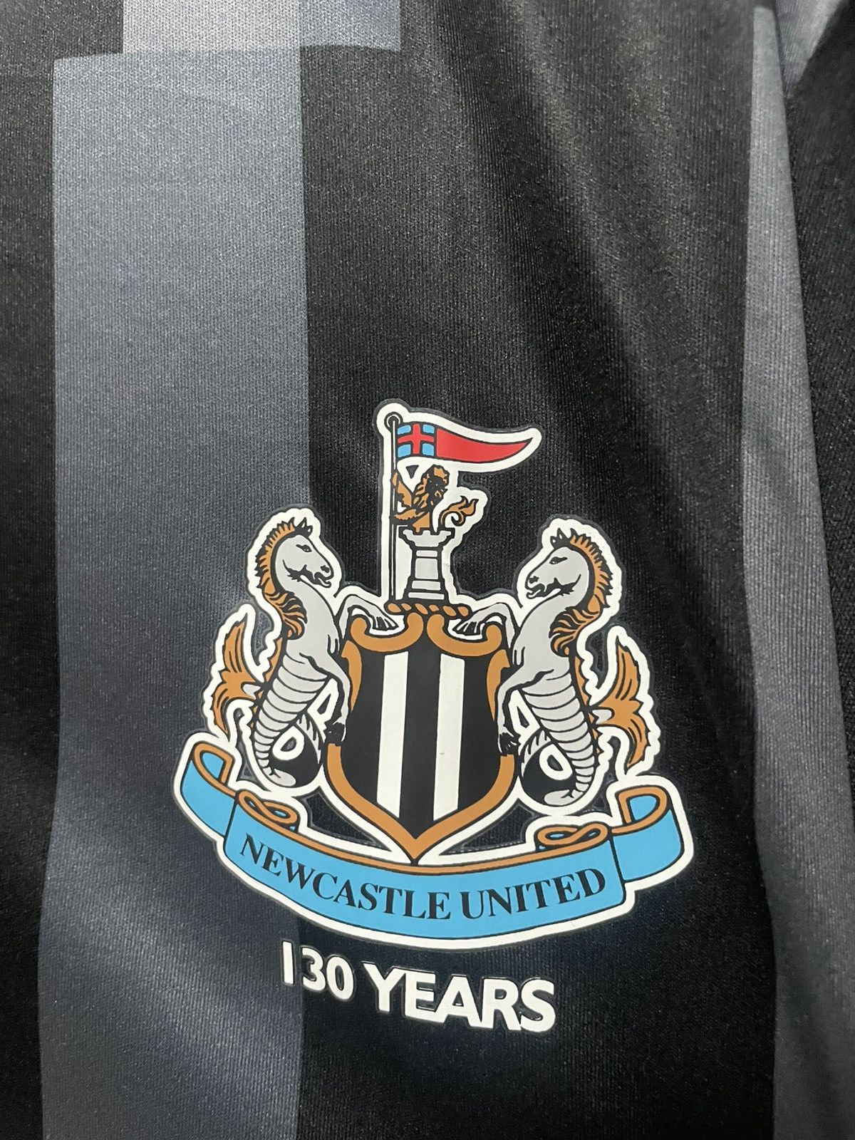 Castore Newcastle United 2023/2024 Castore Soccer Kit Jersey Size US XL / EU 56 / 4 - 4 Thumbnail