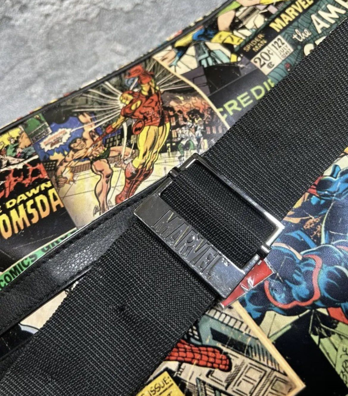 Marvel Comics Marvel Comics Vintage Style Shoulder Bag Size ONE SIZE - 5 Thumbnail