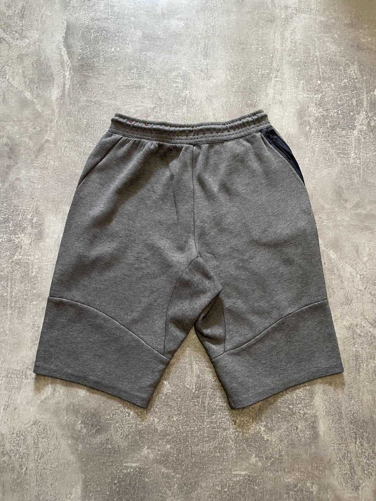 Nike Nike Tech Fleece Sweat Shorts Drill Size L Size US 34 / EU 50 - 17 Thumbnail