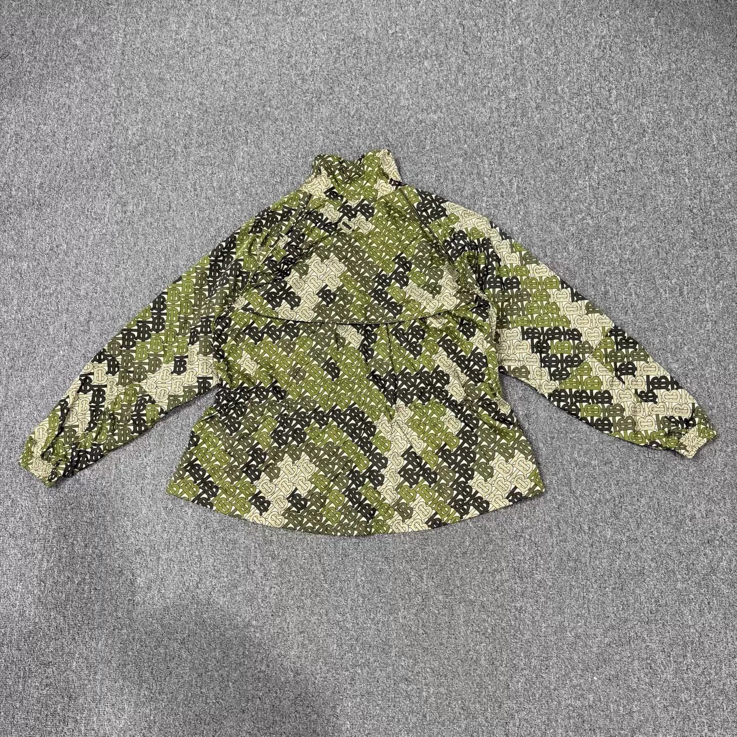 Burberry Burberry TB allover logo jacket women's UK8 99 new Size S / US 4 / IT 40 - 2 Thumbnail