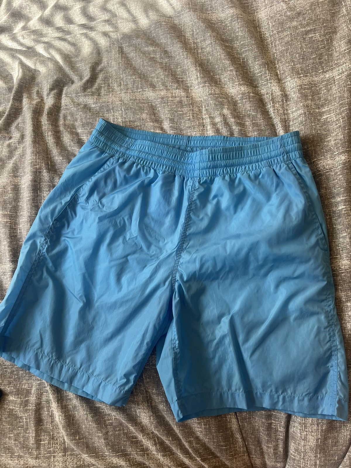 Louis Vuitton Louis Vuitton water monogram board shorts Size US 30 / EU 46 - 4 Thumbnail
