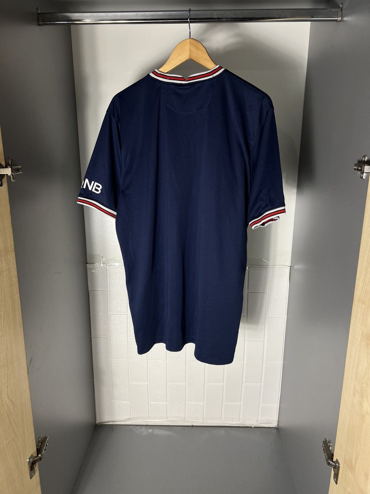Vintage VERY RARE NIKE JORDAN FC PSG PARIS FRANCE SOCCER JERSEY Y2K Size US XL / EU 56 / 4 - 10 Thumbnail