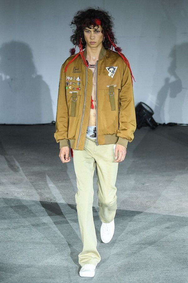 Undercover UNDERCOVER 19SS RUNWAY PIECE THE NEW WARRIORS FLARED JEANS Size US 32 / EU 48 - 8 Thumbnail