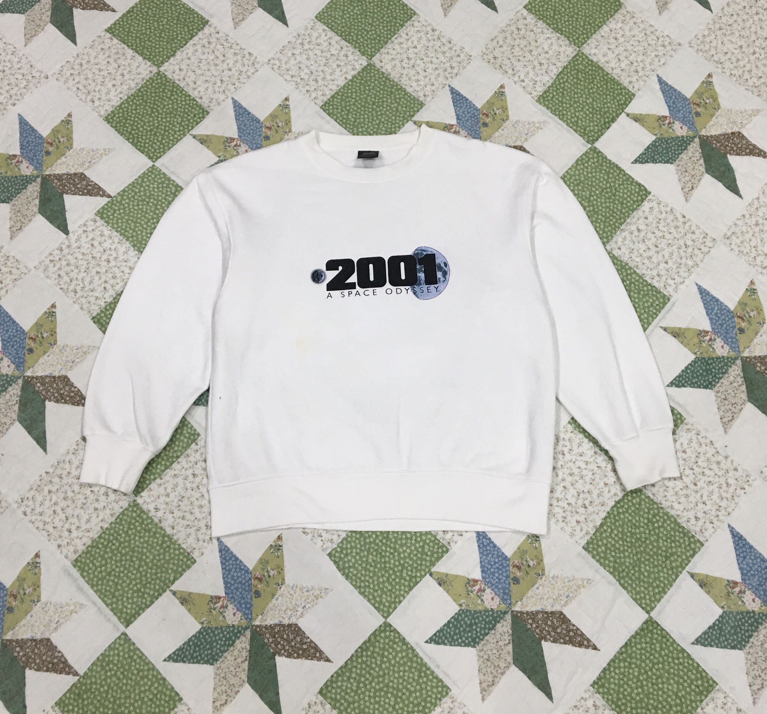 GU 2001 Space Odyssey Crewneck Sweatshirt Size M / US 6-8 / IT 42-44 - 1 Thumbnail