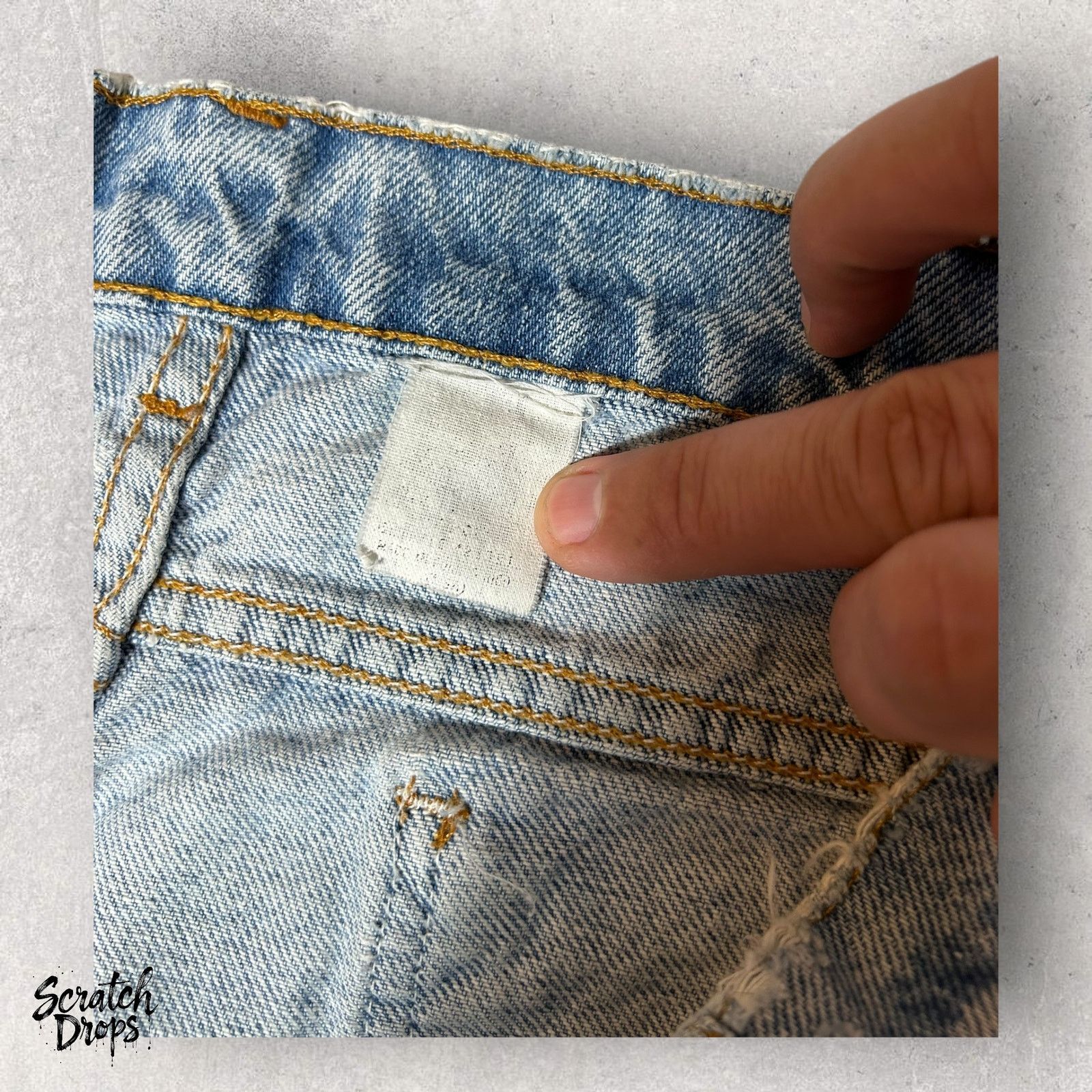 Levi's Levi's 550 Jeans Men's Vintage 90s Relaxed Light Wash S 40 Size US 40 / EU 56 - 3 Thumbnail