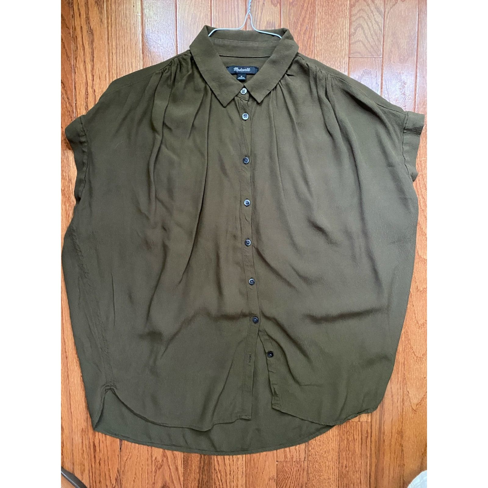 Madewell Madewell Central Olive Green Short Sleeve Blouse M EUC Size M / US 6-8 / IT 42-44 - 2 Thumbnail