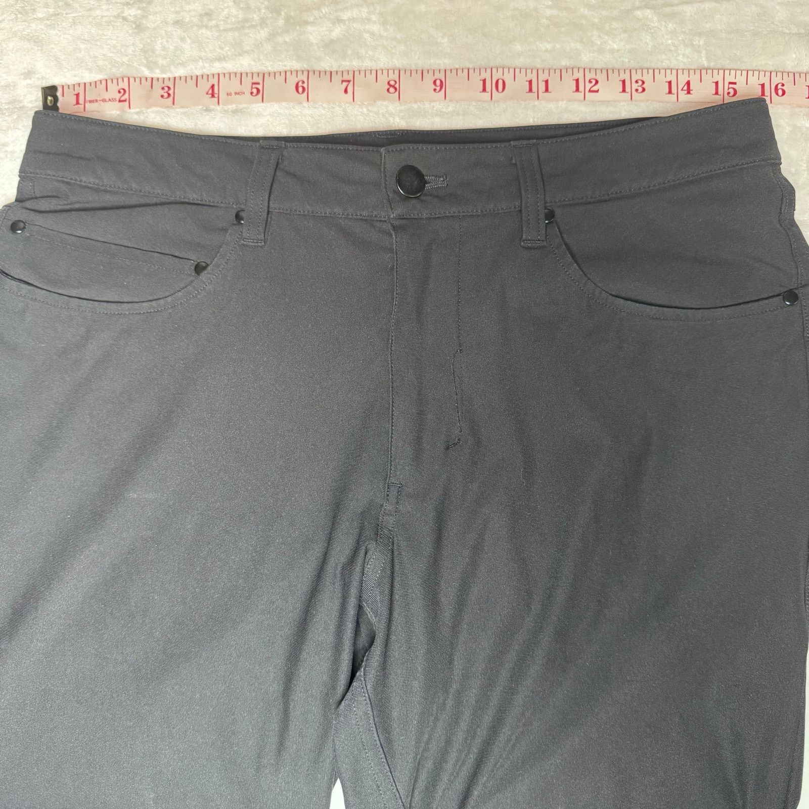 Lululemon Lululemon ABC Pant Slim Black Men’s Size 30 - USED Size US 30 / EU 46 - 4 Thumbnail