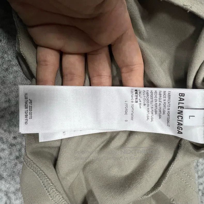 Balenciaga Balenciaga short sleeves Size US L / EU 52-54 / 3 - 4 Thumbnail
