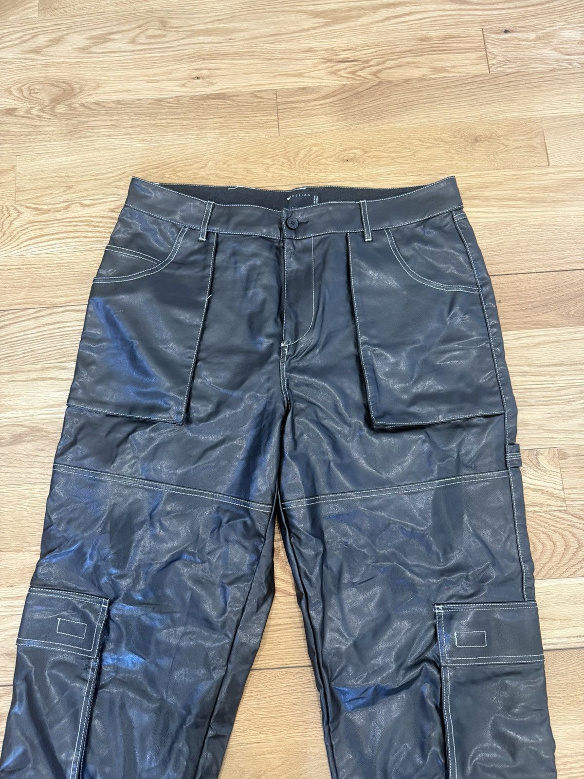 Asos ASOS Baggy Faux Leather Cargo Pants w/ Stitch – Black Size US 38 / EU 54 - 2 Thumbnail