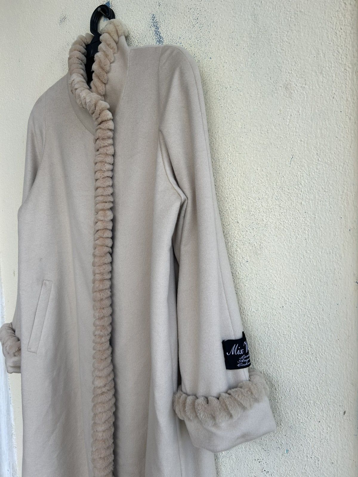 Balmain Balmain Fur-effect Collar and Cuffs Coat Size ONE SIZE - 4 Thumbnail