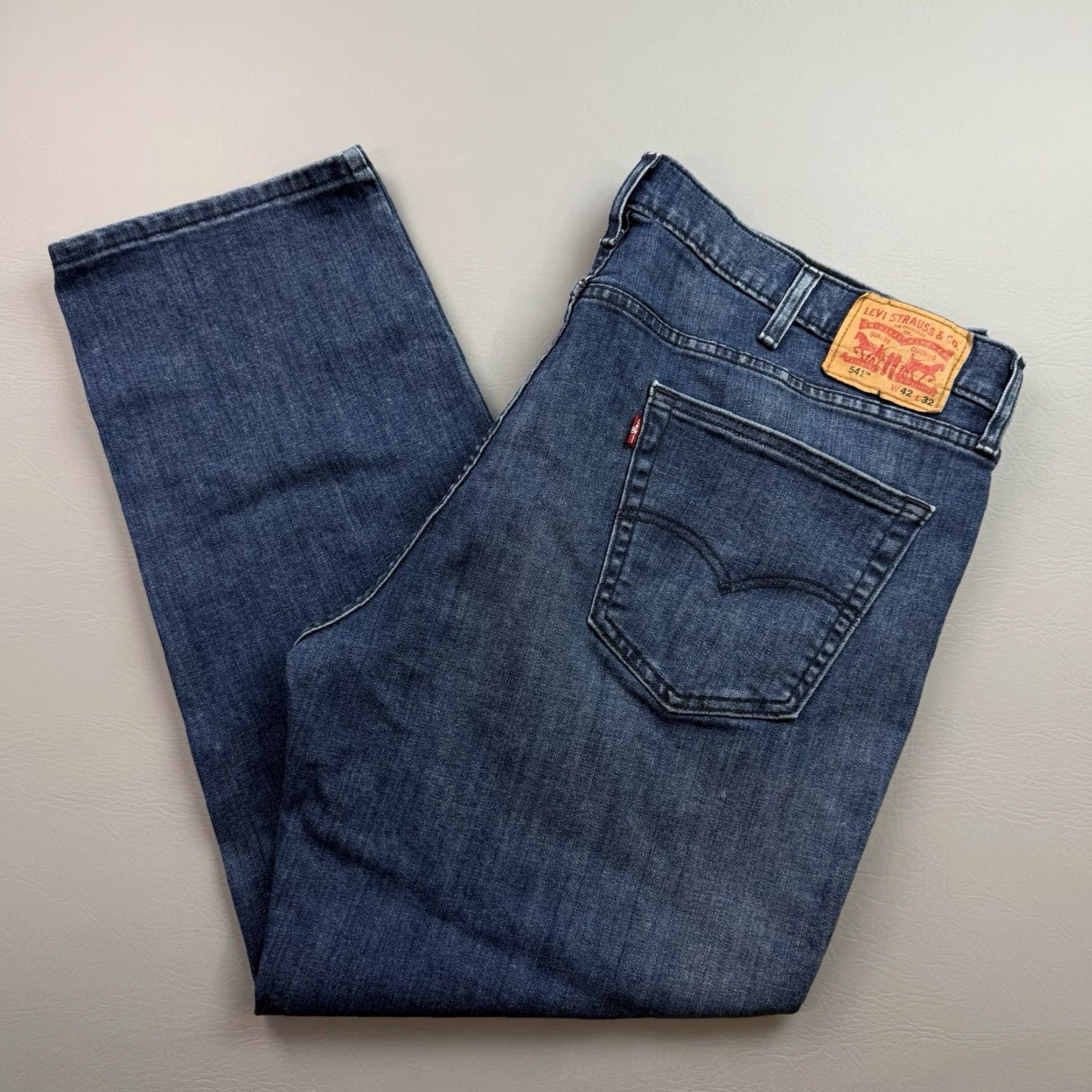 Levi's Levi's 541 Jeans Mens 42x32 Dark Wash Denim Athletic Taper Stretch Casual Jeans Mens Blue 90s Retro USA Jeans Size US 42 / EU 58 - 2 Thumbnail