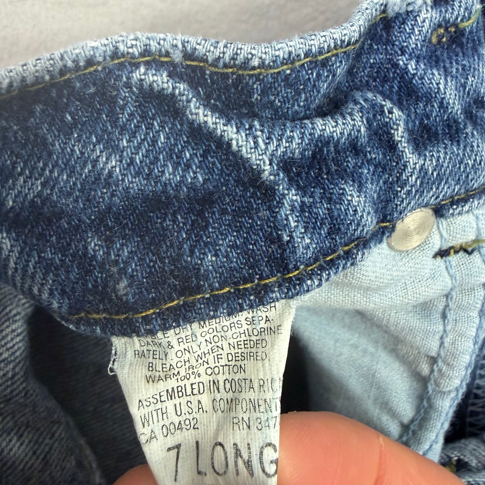 Vintage Vintage Lee Jeans Women's 7 Long (26x32) Blue High Rise Mom Size 26" / US 2 / IT 38 - 4 Thumbnail