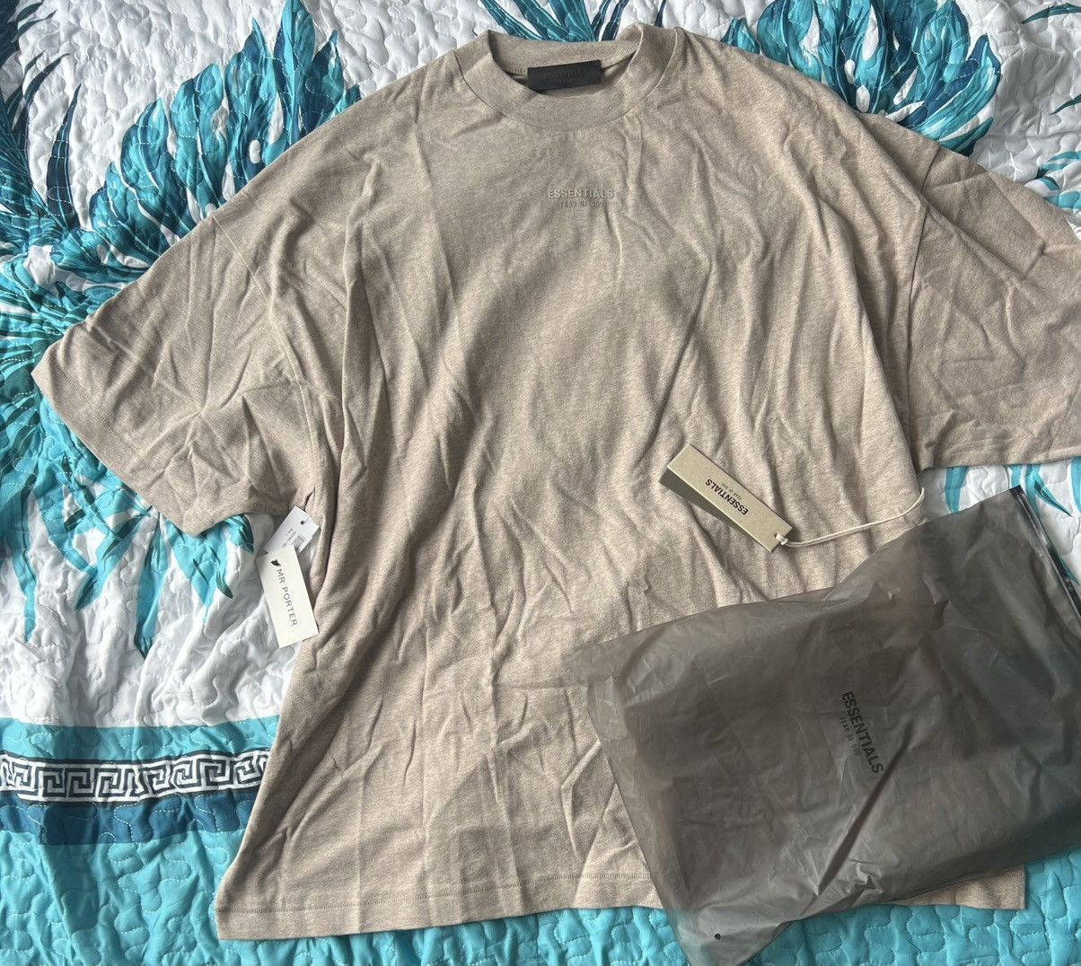 Essentials Essentials “Fear of God” T Large Size US L / EU 52-54 / 3 - 1 Thumbnail