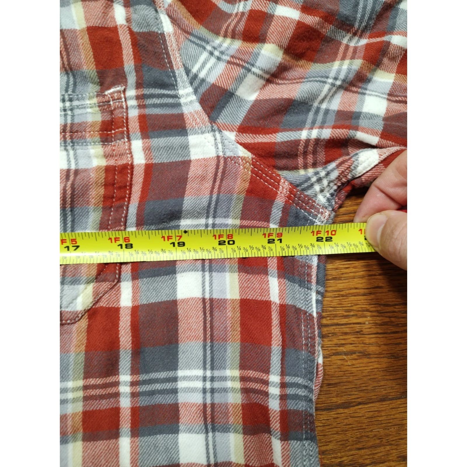 Lucky Brand Lucky Brand Shirt Mens Flannel Red Plaid Long Sleeve Button-Up 44 Chest L Large Classic Western Outdoor Mens Size US L / EU 52-54 / 3 - 7 Thumbnail