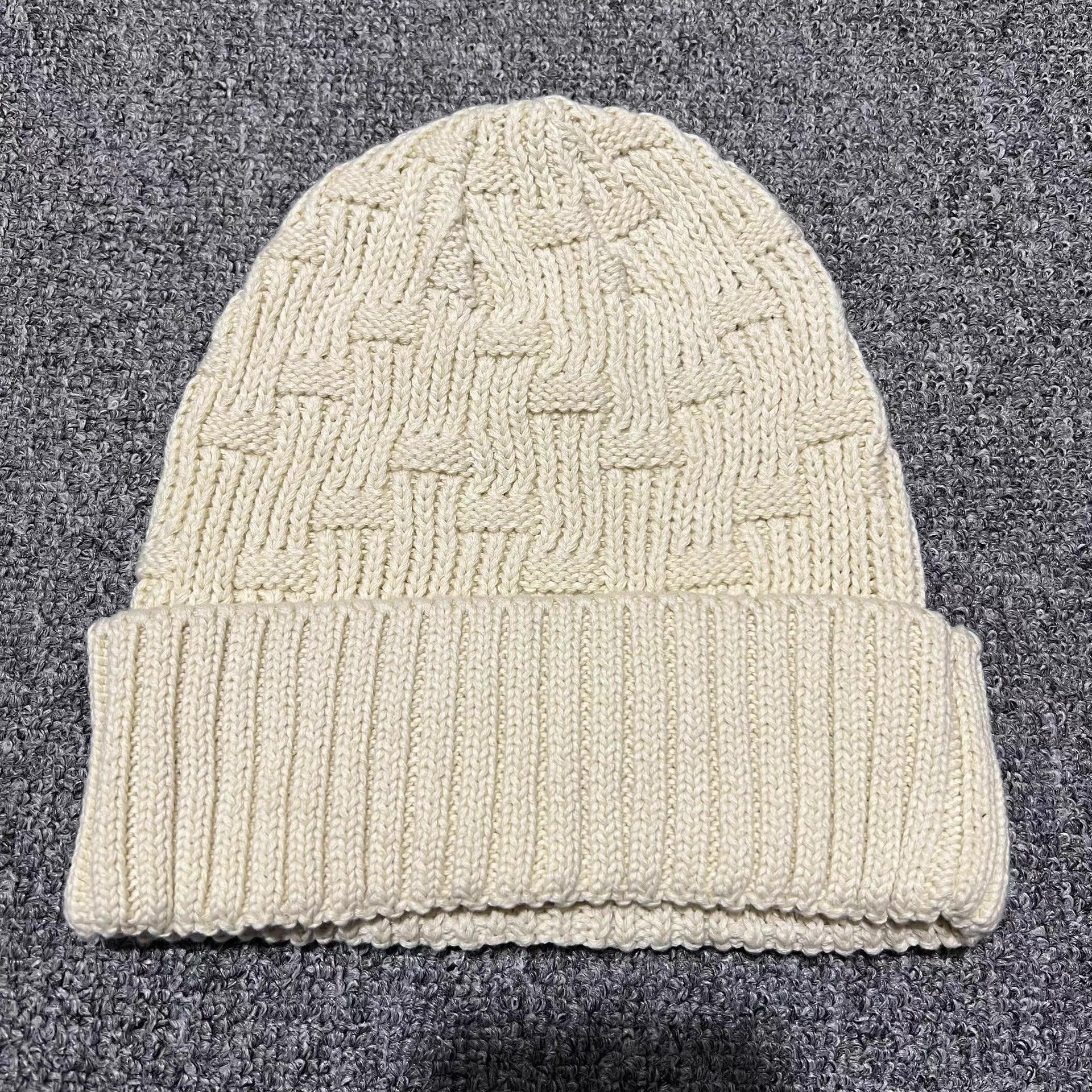 Stussy Stussy Cable Knit Beanie Q7 Size ONE SIZE - 7 Thumbnail