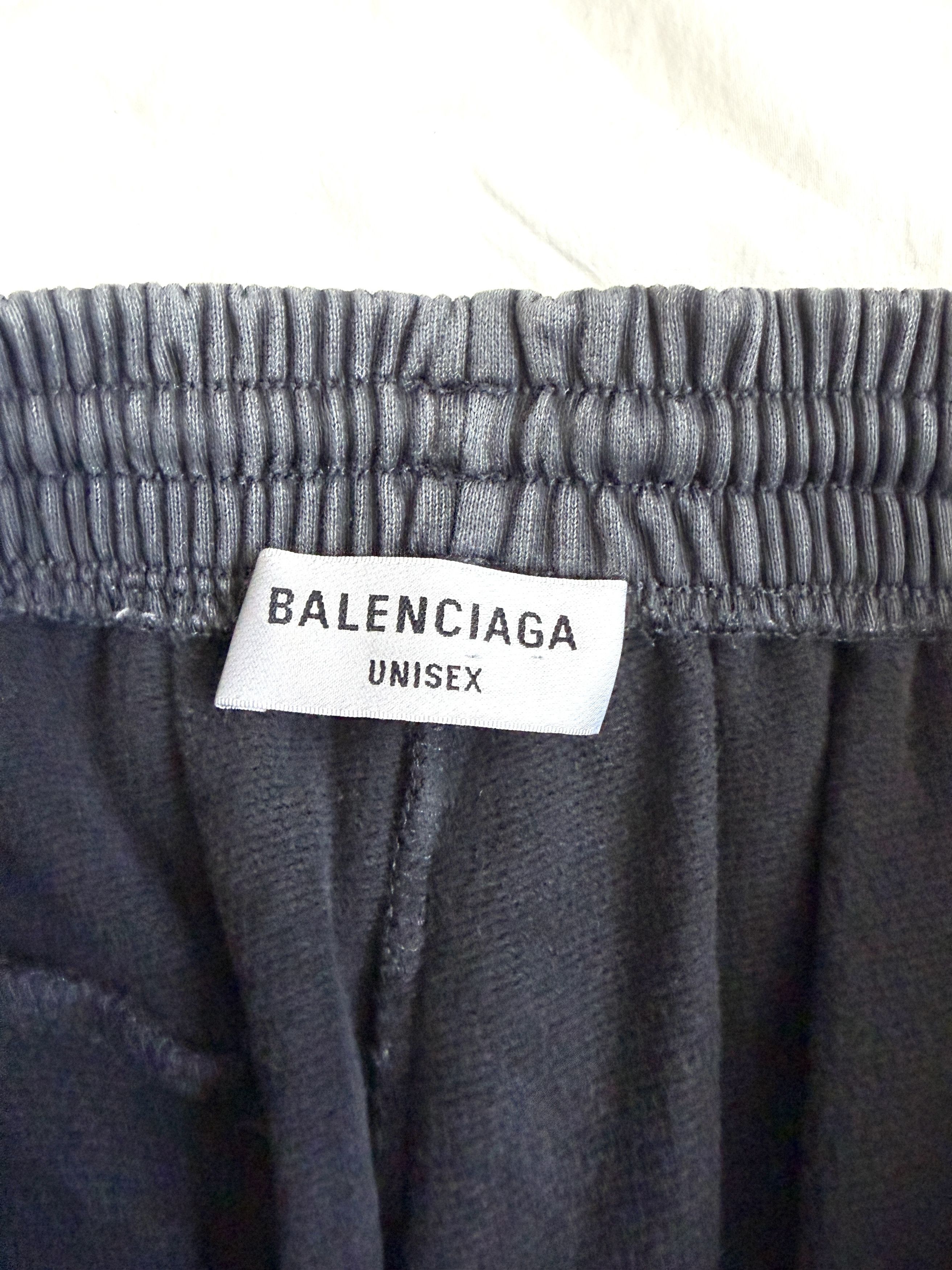 Balenciaga Faded Black Baggy Sweatpants Size US 28 / EU 44 - 2 Thumbnail