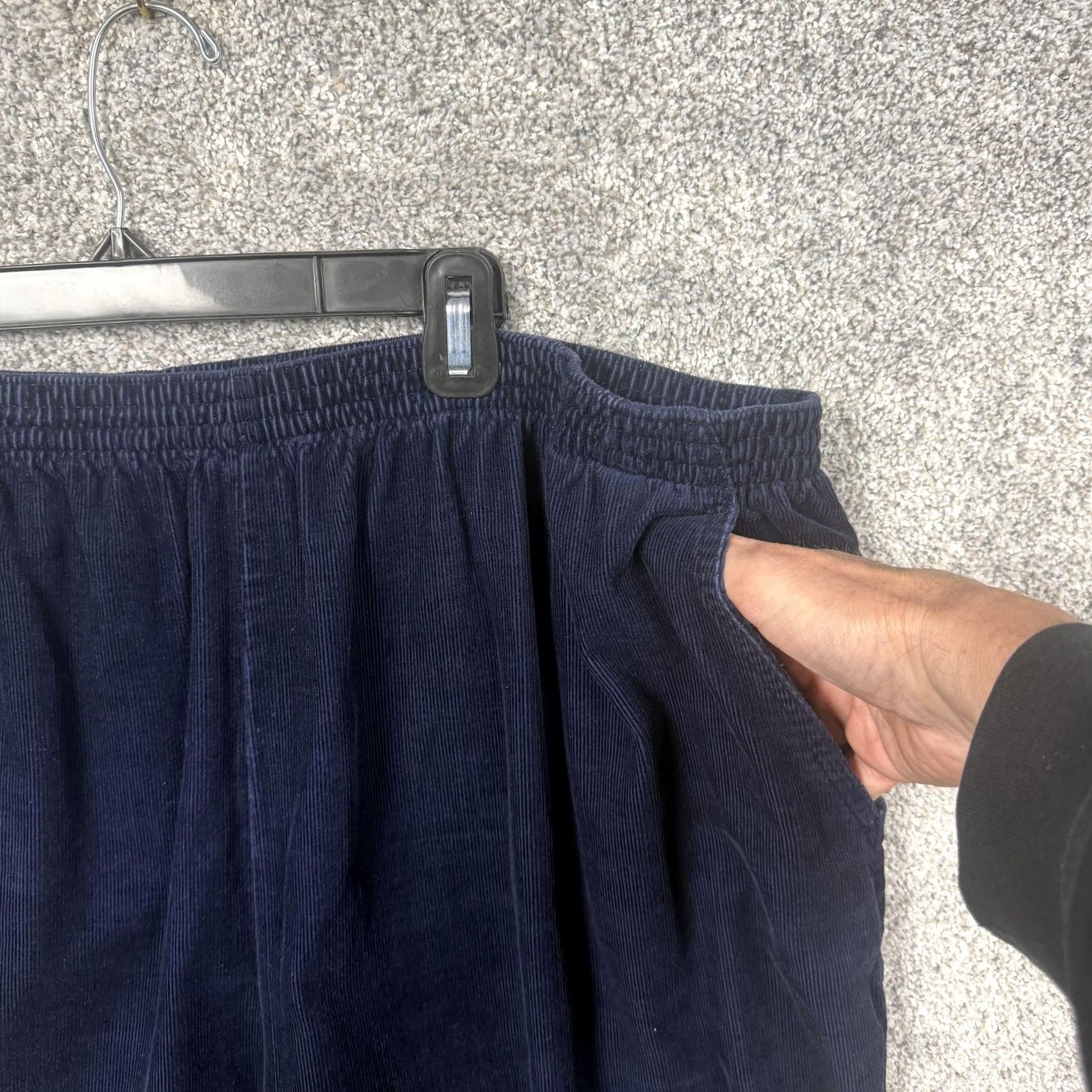 Basic Editions VINTAGE Basic Editions Pants 3X 42x27 Corduroy Tapered Elastic Pockets Pull On 90s Grunge Bohemian Grannycore Loungewear Womens Size 40" / US 18 - 7 Thumbnail