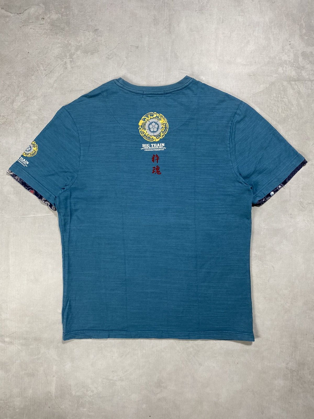 Japanese Brand Osaka big train dragon embroidered t shirt Size US XL / EU 56 / 4 - 2 Thumbnail