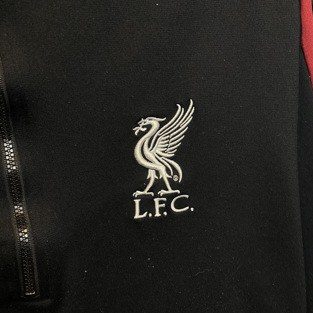 New Balance Mens New Balance Liverpool Basic training soccer sweatshirt Size US M / EU 48-50 / 2 - 4 Thumbnail