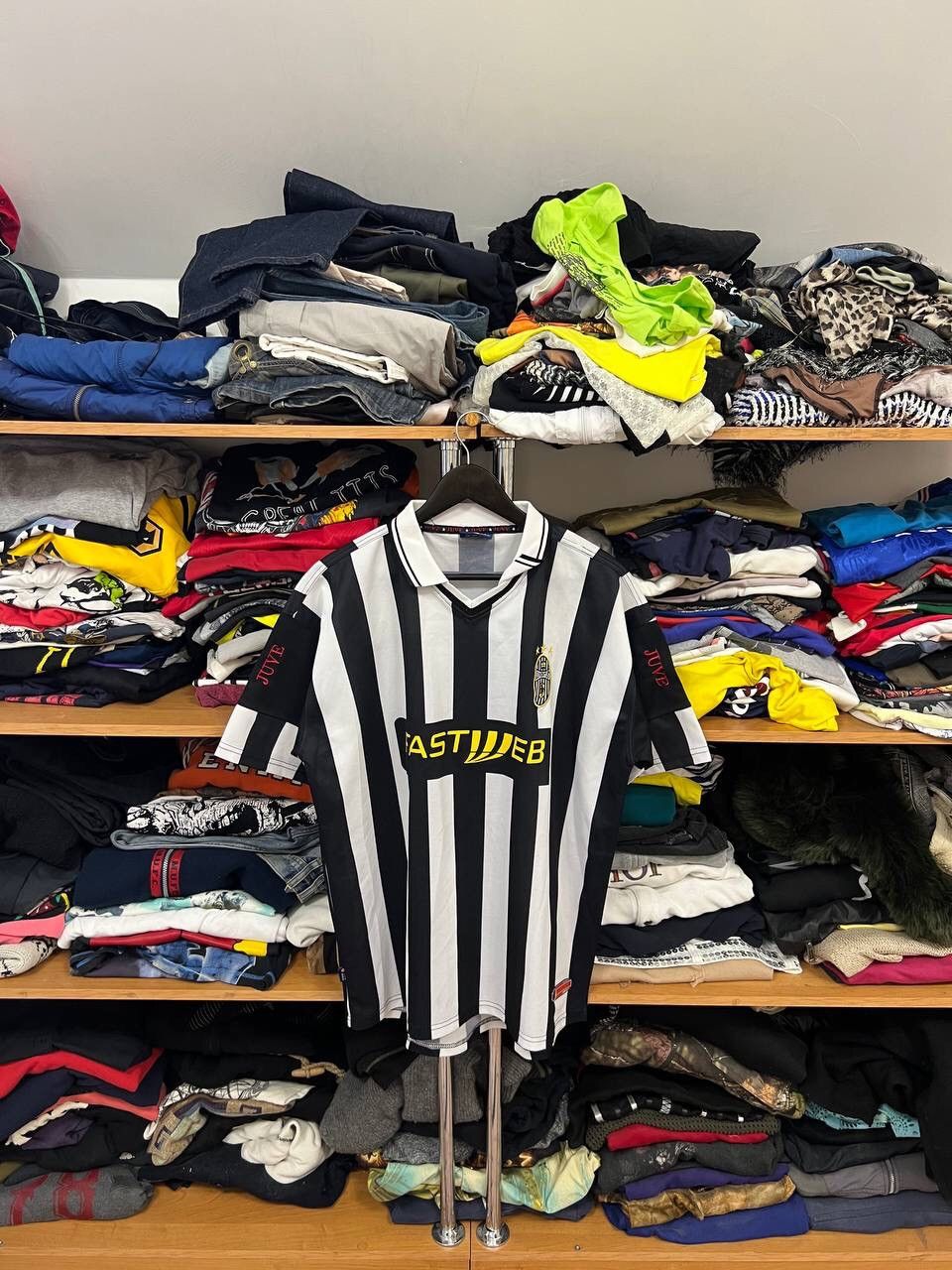 Juventus Vintage 90s Soccer Jersey Football T shirt