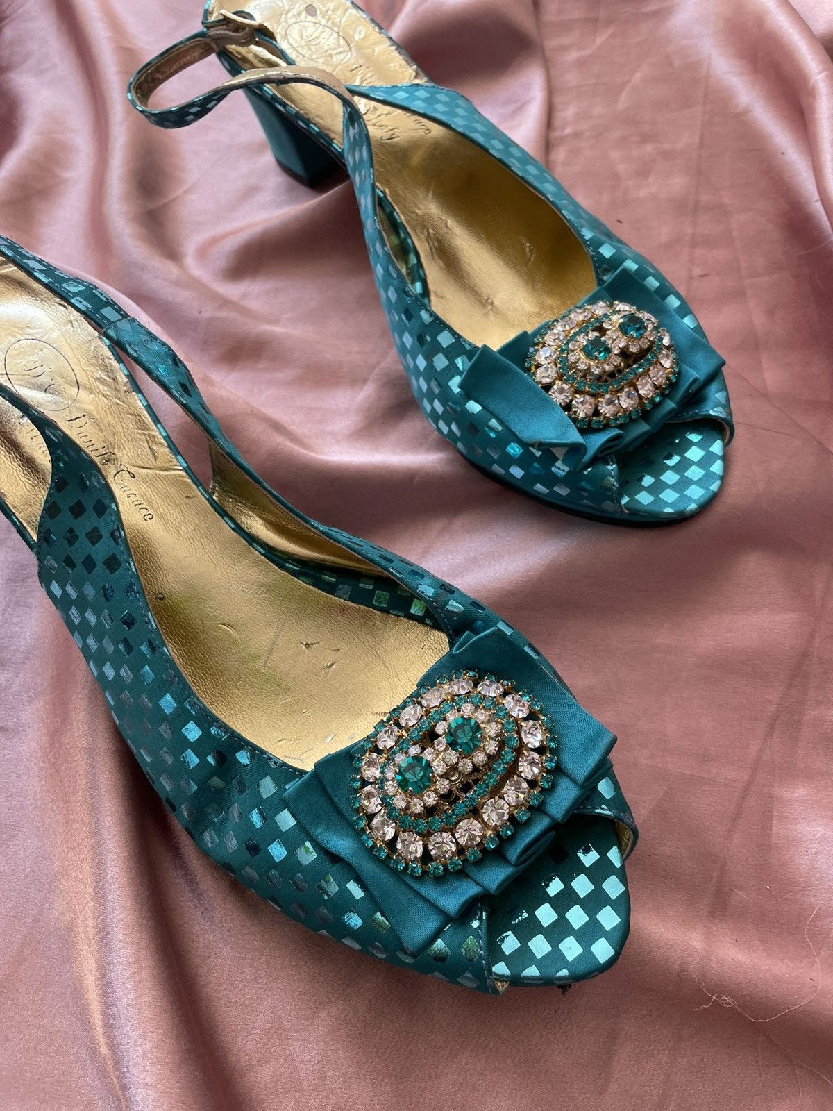Vintage Italian heels Size US 9.5 / IT 39.5 - 7 Thumbnail