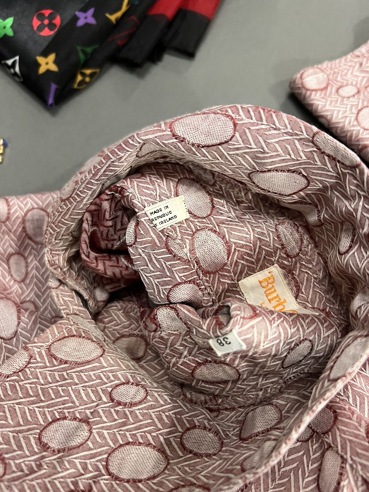 Burberry Vintage 70s Burberry Yellow Tag Shirt Made in Scotland Size US S / EU 44-46 / 1 - 11 Thumbnail