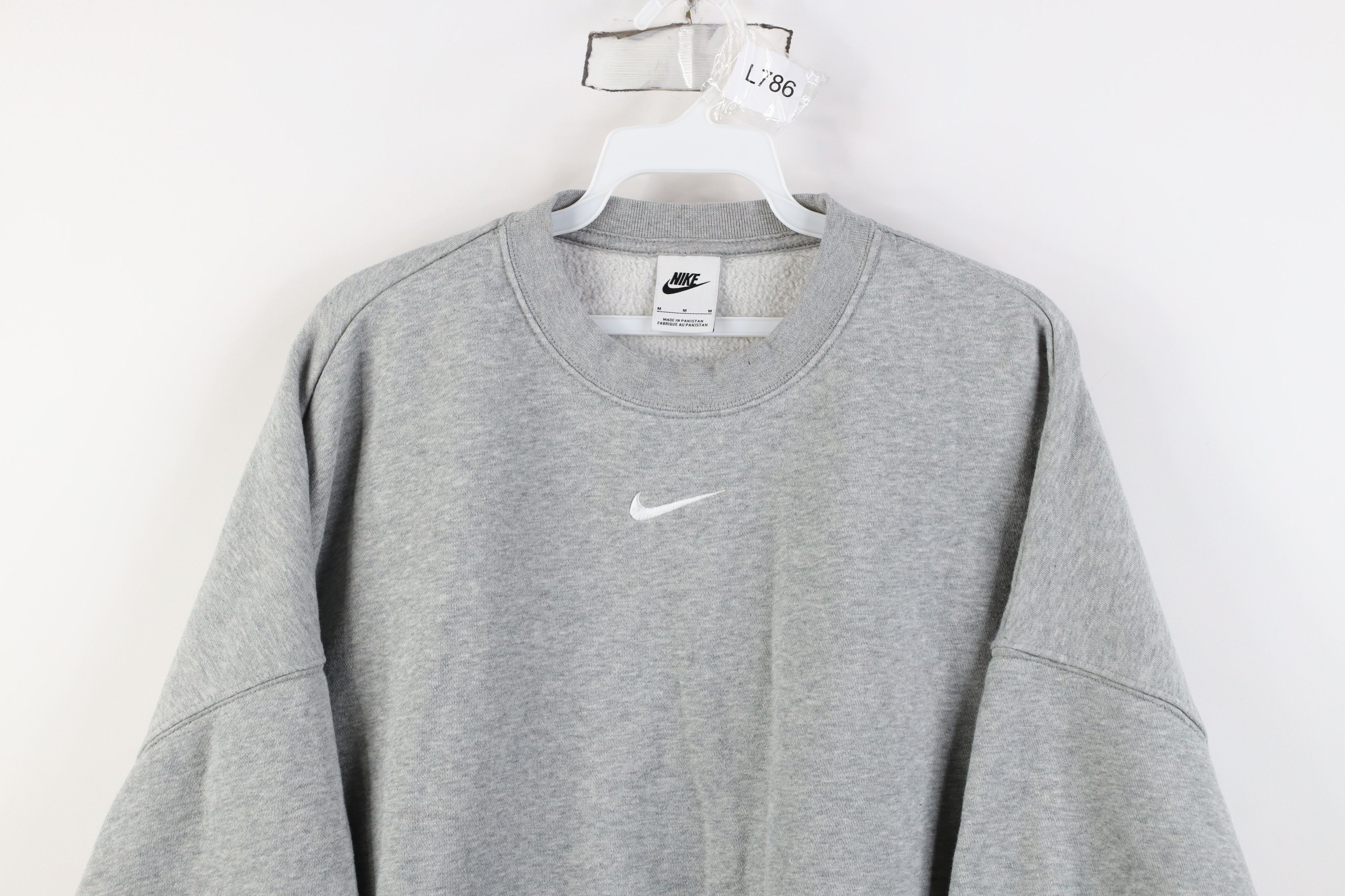 Nike Vintage Y2K Nike Center Swoosh Cropped Oversized Sweatshirt Size M / US 6-8 / IT 42-44 - 2 Thumbnail