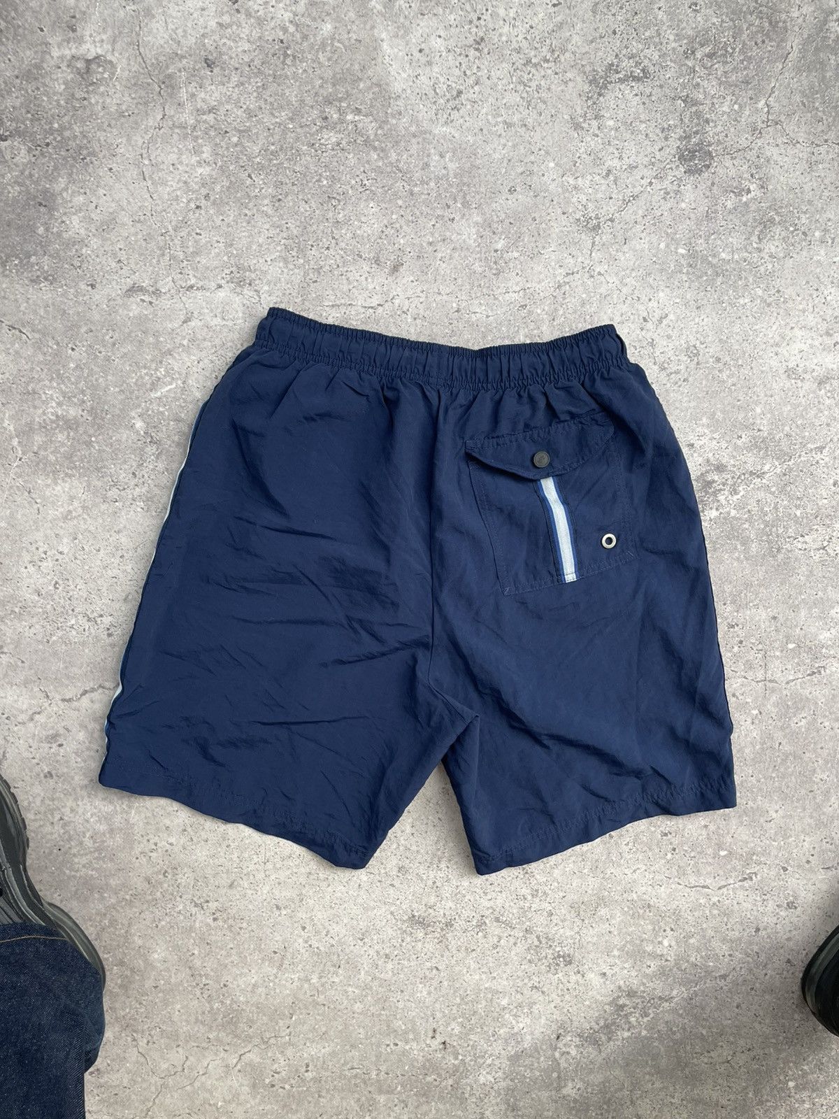 Nike × Vintage Vintage Nike Shorts Navy Nylon y2k Size US 32 / EU 48 - 4 Thumbnail