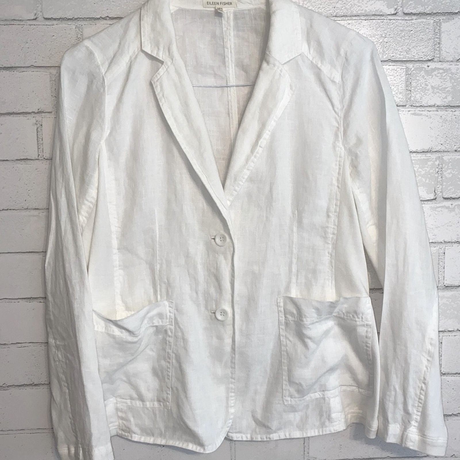 Eileen Fisher EILEEN FISHER $238 White Irish Linen 2 Button Blazer S Size S / US 4 / IT 40 - 4 Thumbnail
