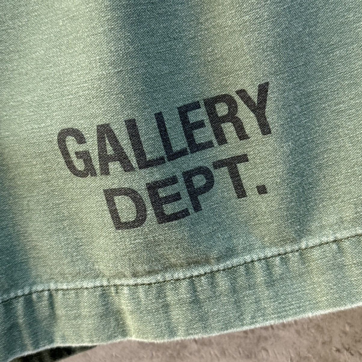 Gallery Dept. Gallery Dept. Zuma OG version Logo Shorts Size US 34 / EU 50 - 5 Thumbnail