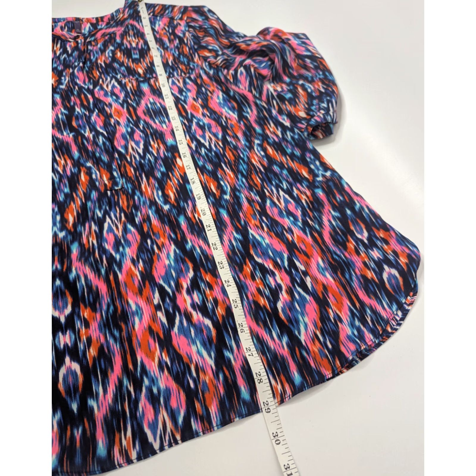 NYDJ VINTAGE? (No) NYDJ Blouse XL Ikat Artsy Abstract Pleated Back 3/4 Sleeve Popover Top Tunic Size XL / US 12-14 / IT 48-50 - 5 Thumbnail