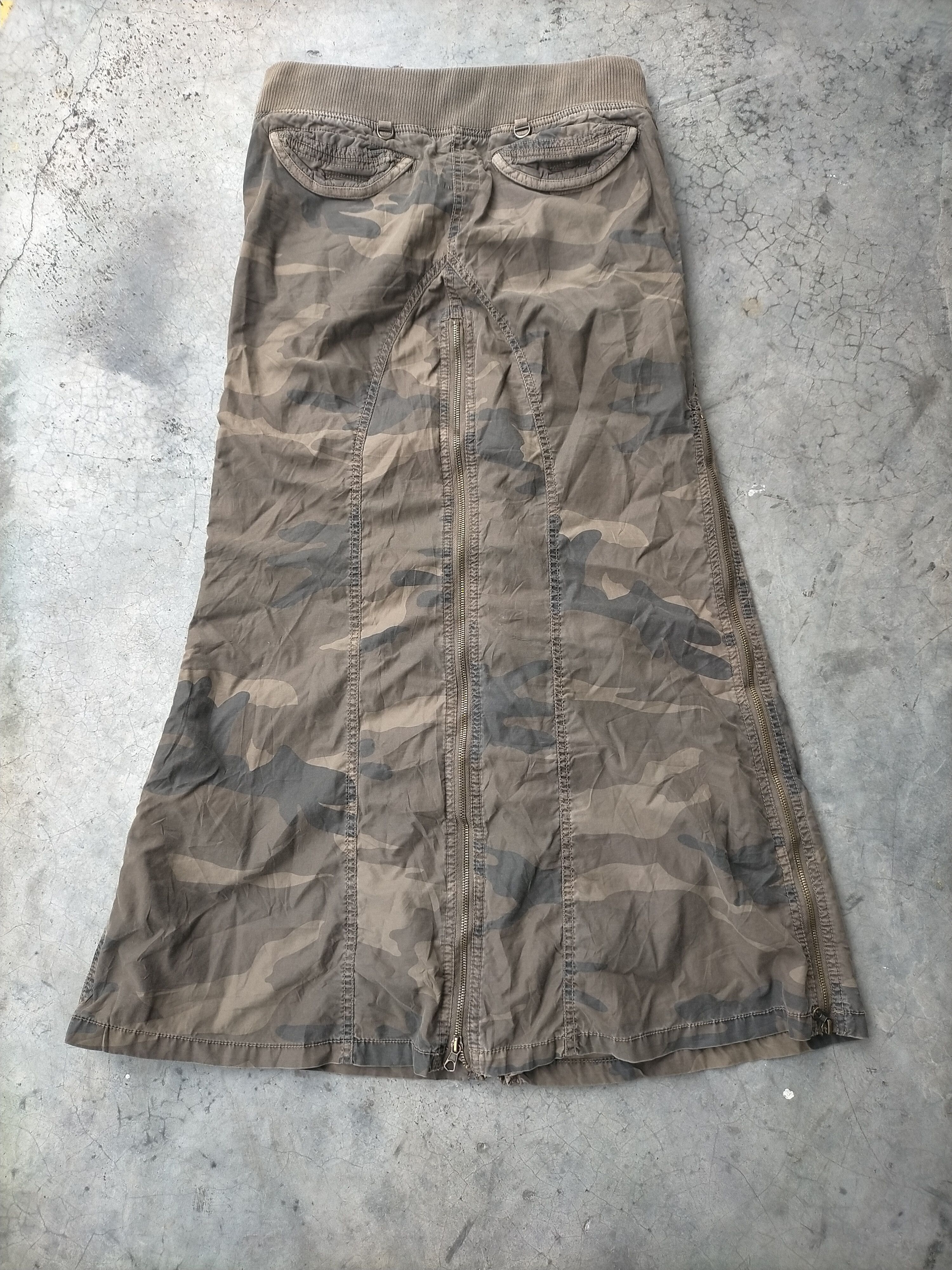 GOA Vintage Goa Multi Zipper Camo Skirts Size 31" - 6 Thumbnail