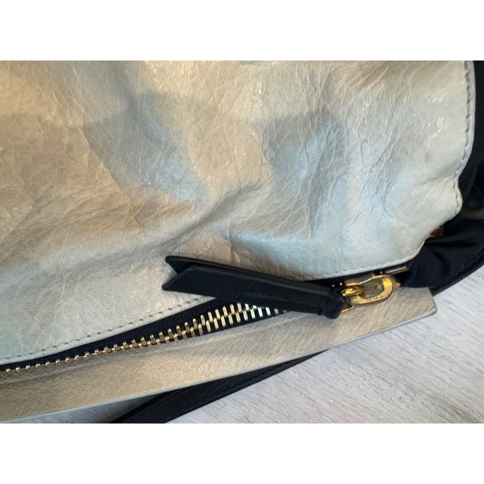 Lanvin Lanvin Paris Leather Bow Accent Hobo Bag Cream Black Size ONE SIZE - 2 Thumbnail