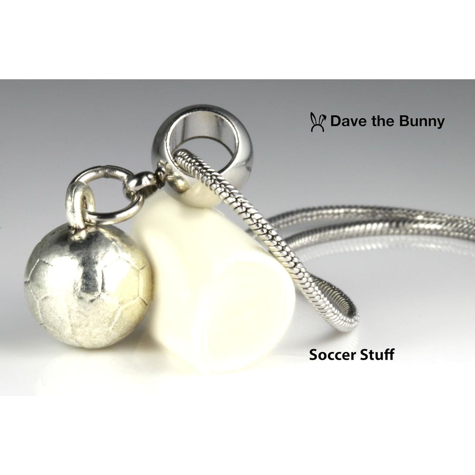 & Other Stories Soccer Necklace - Soccer Ball Charm Necklace Size ONE SIZE - 8 Thumbnail