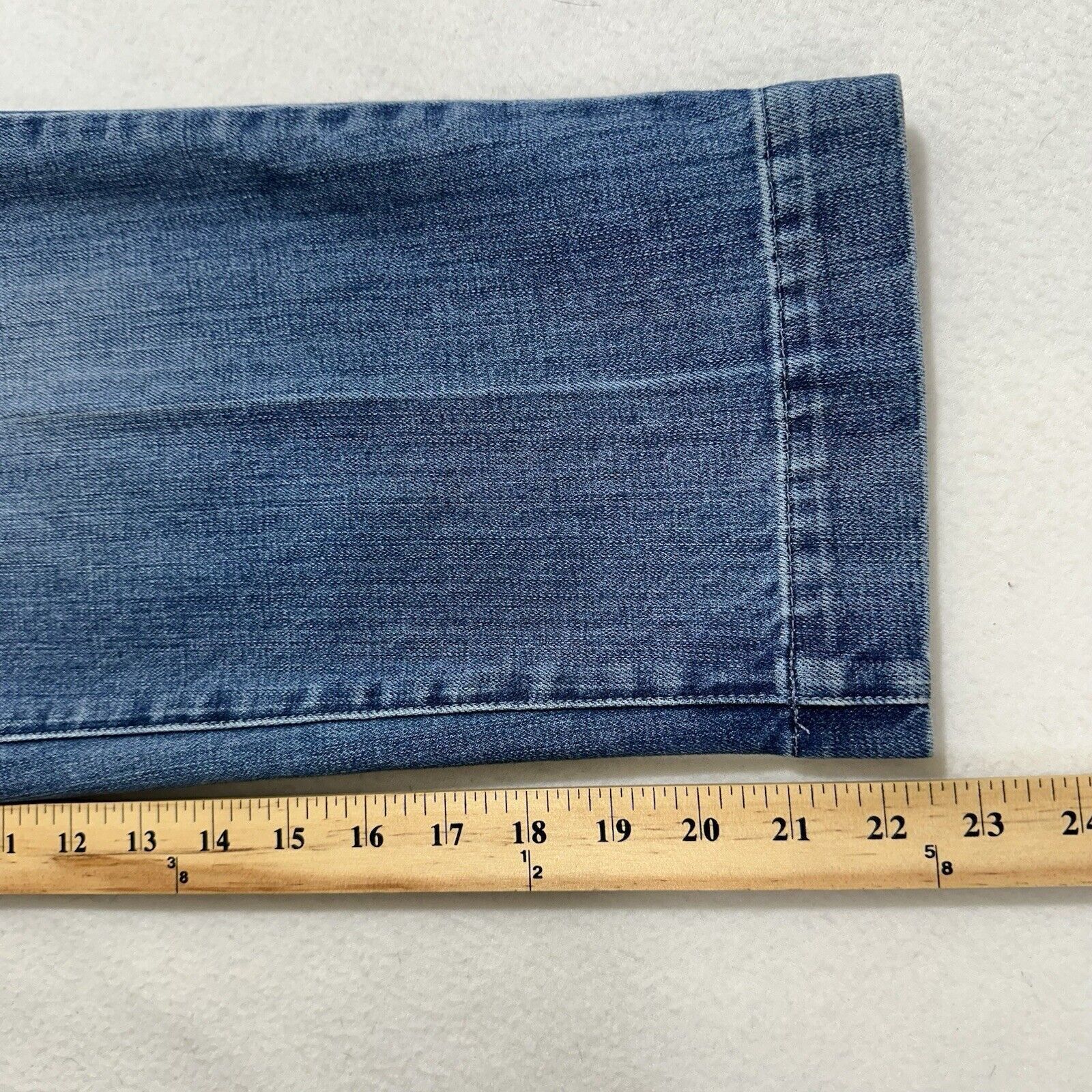 Other Talbots Sailor 6P Capri Blue Jeans 22" Inseam Silver Buttons Size 28" / US 6 / IT 42 - 17 Thumbnail