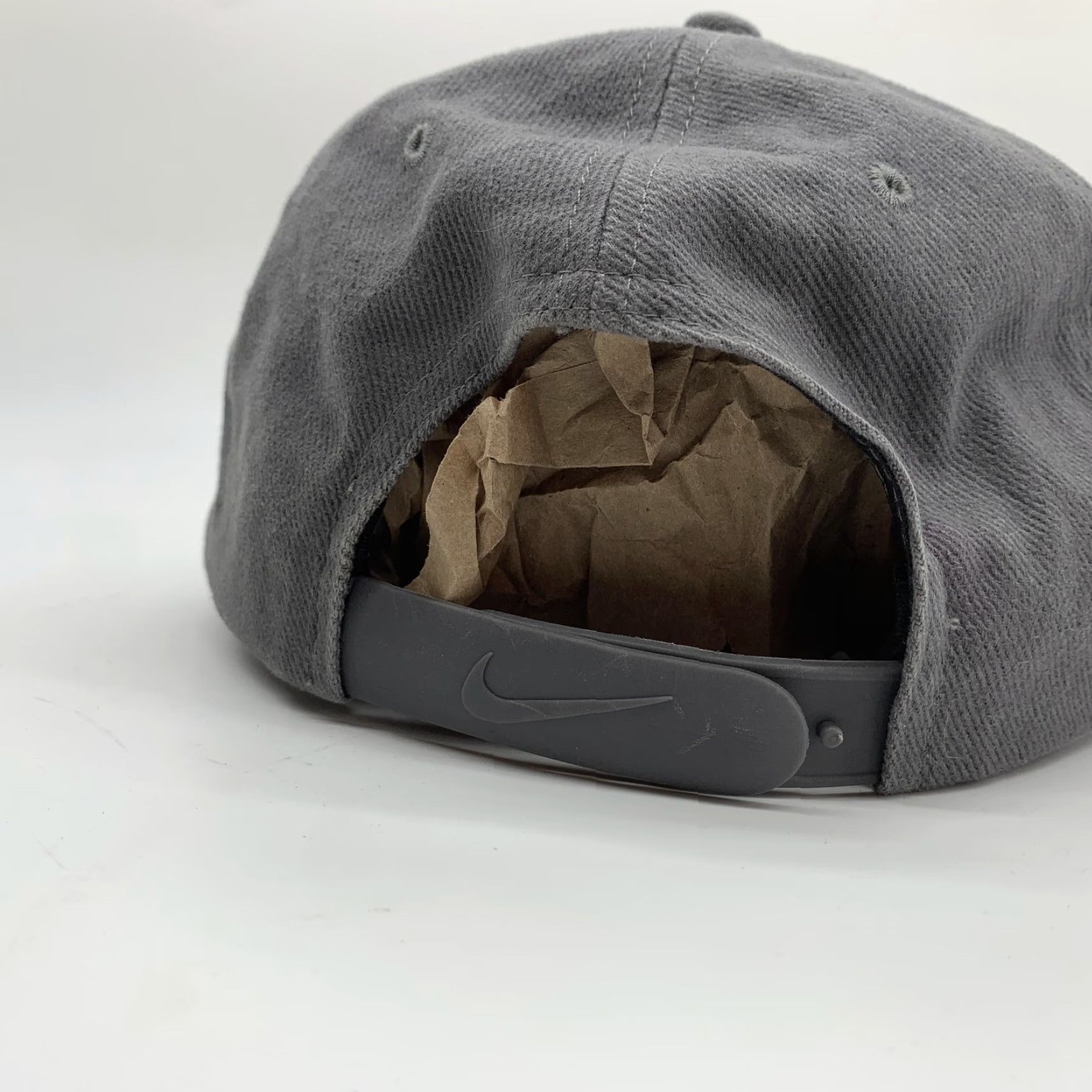 Nike Nike Hat Cap Snap Back Mens Gray Red Swoosh Logo One Size Twill Cotton Y2K Size ONE SIZE - 5 Thumbnail